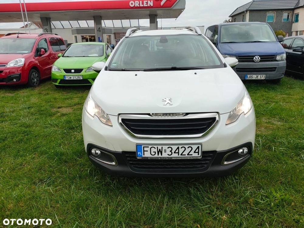 Peugeot 2008 1.2 Pure Tech Access - 2