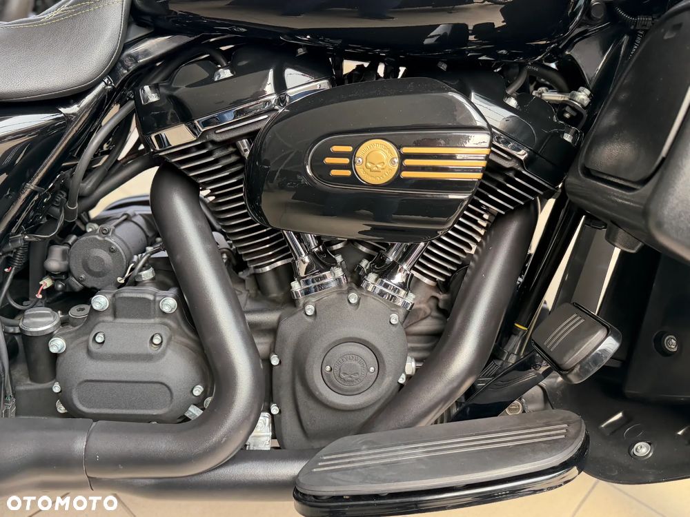 Harley-Davidson Touring Road Glide - 15