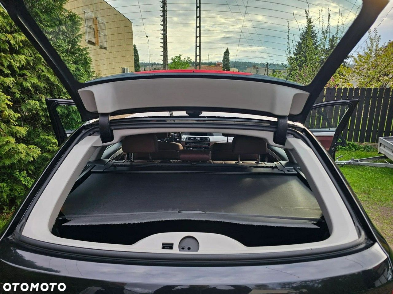 BMW Seria 5 520d Touring Luxury Line - 28