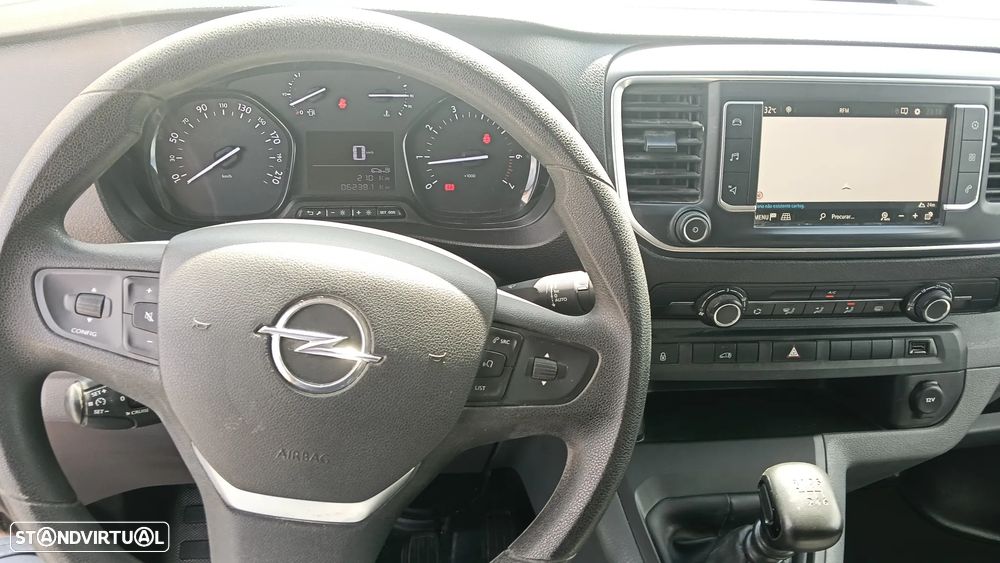 Opel Vivaro - 12