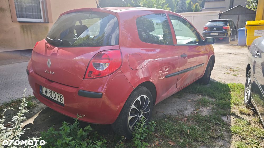 Renault Clio 1.5 dCi Expression - 3