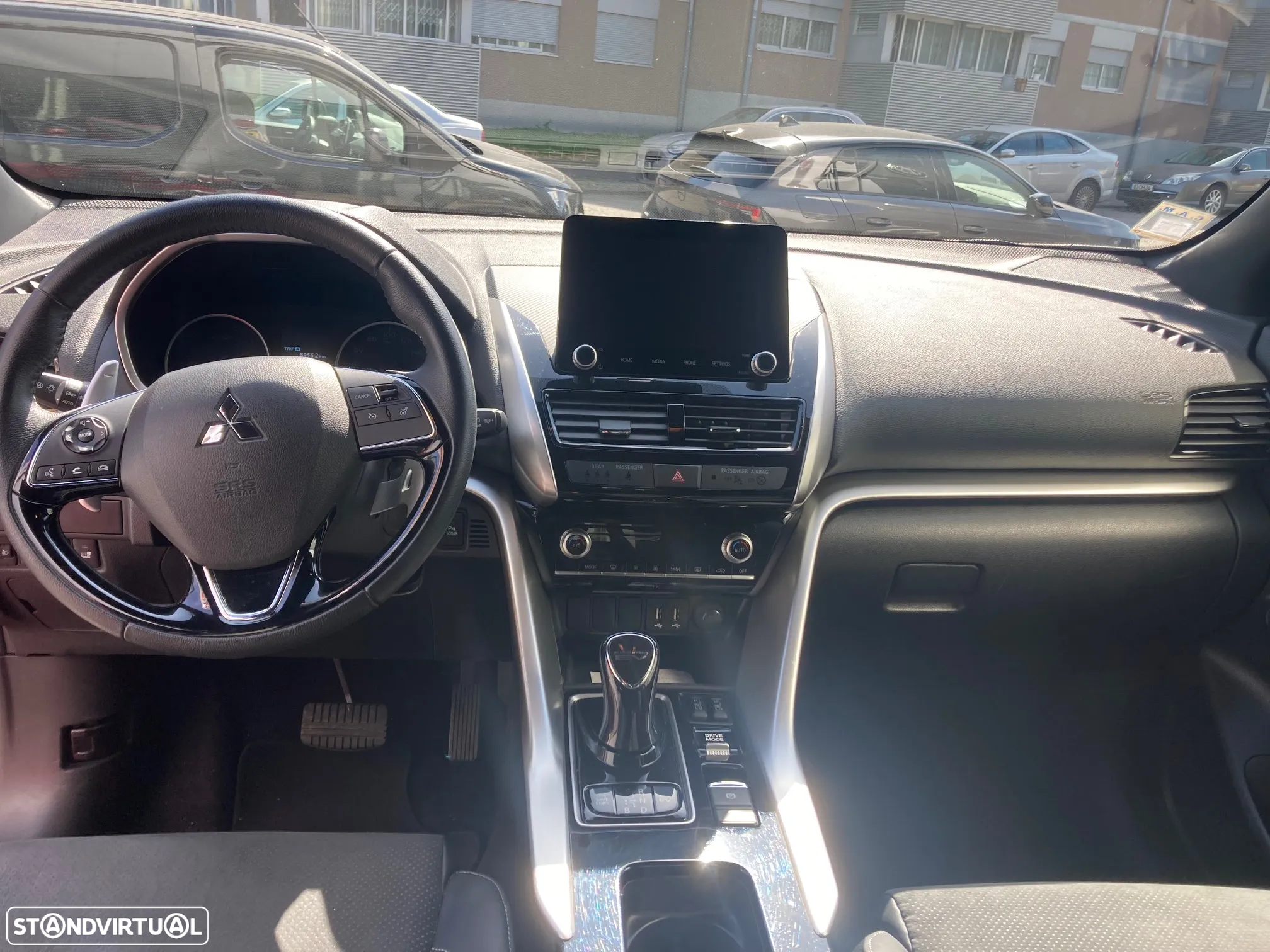 Mitsubishi Eclipse Cross 2.4 PHEV eMotion - 9