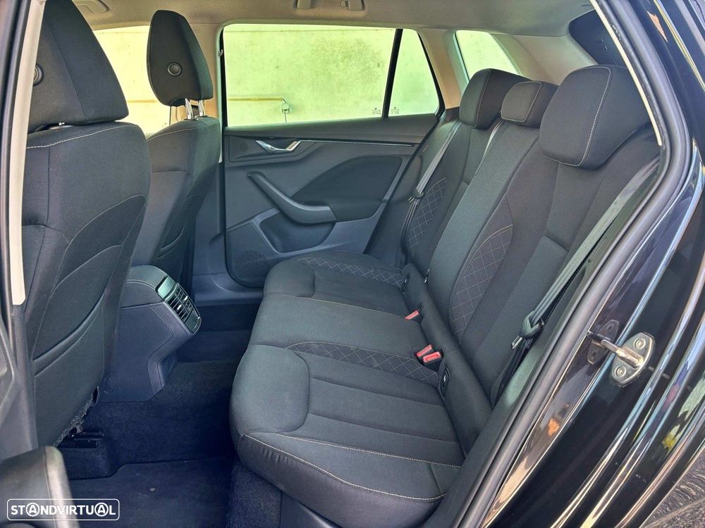 Skoda Kamiq 1.0 TSI Ambition DSG - 8