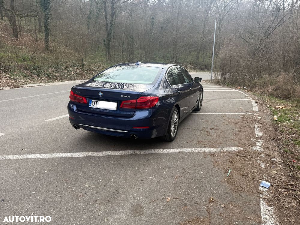 BMW Seria 5 530i xDrive AT - 4