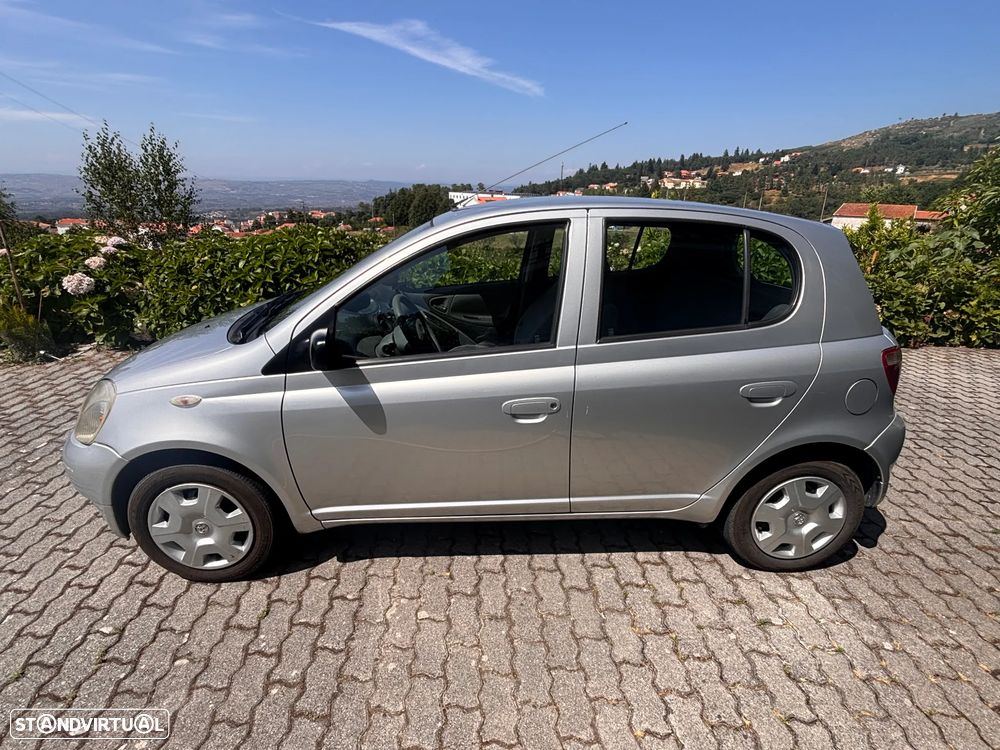 Toyota Yaris 1.0 Terra DA+ABS+CD - 1