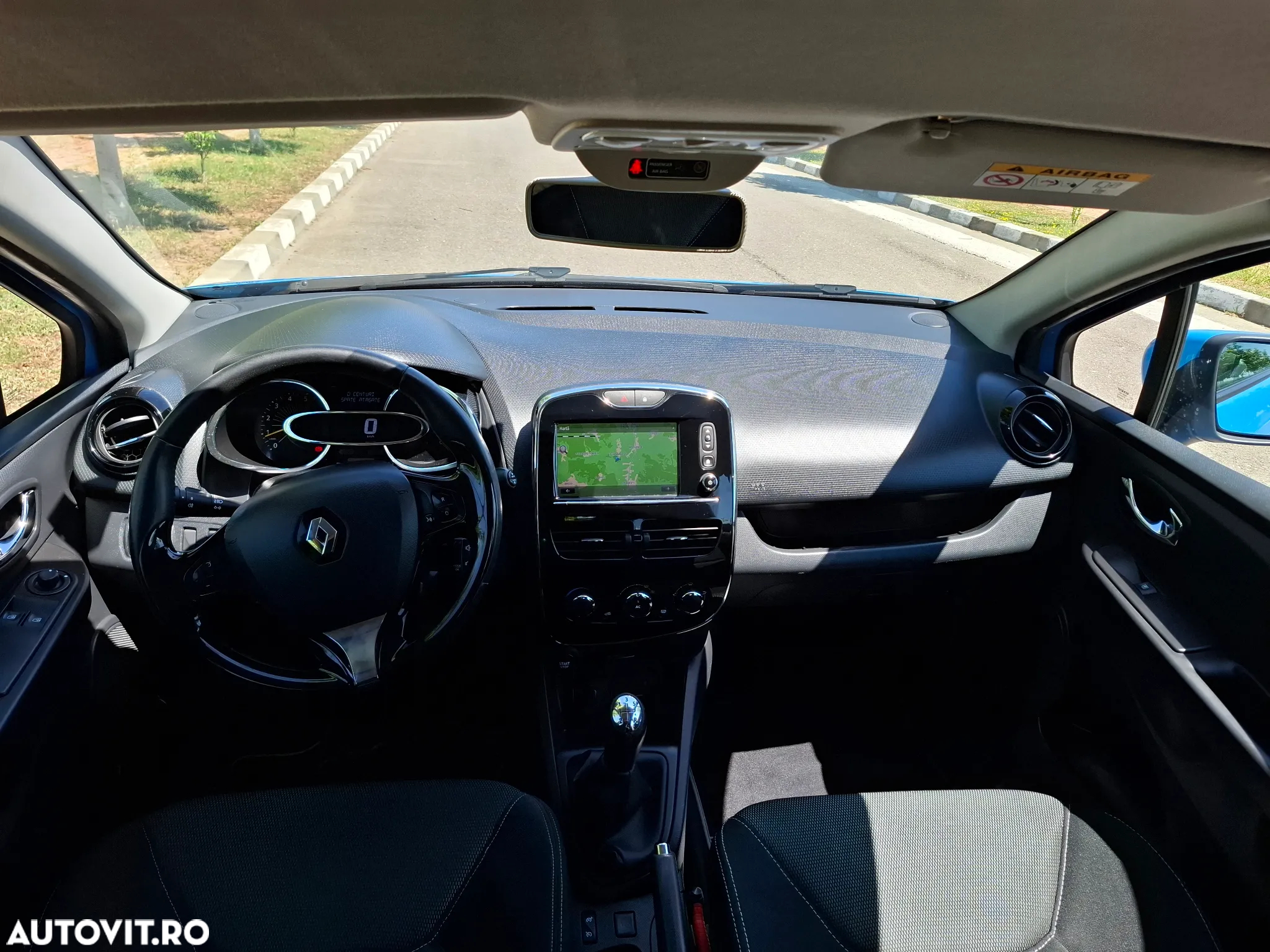 Renault Clio - 7