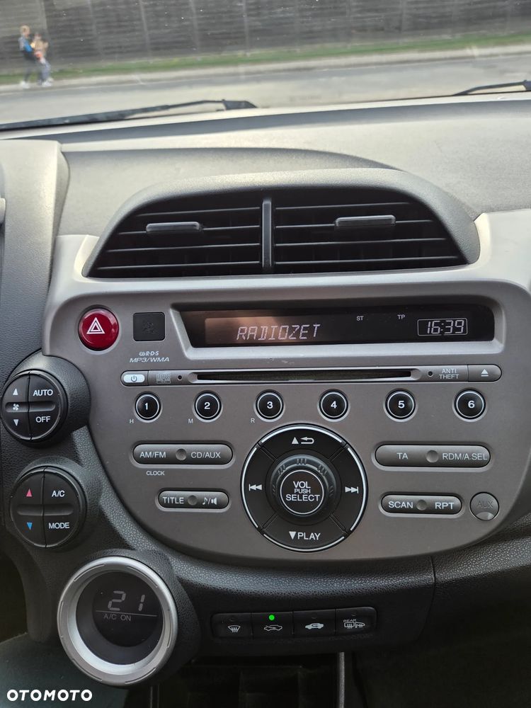 Honda Jazz 1.4 Comfort - 9