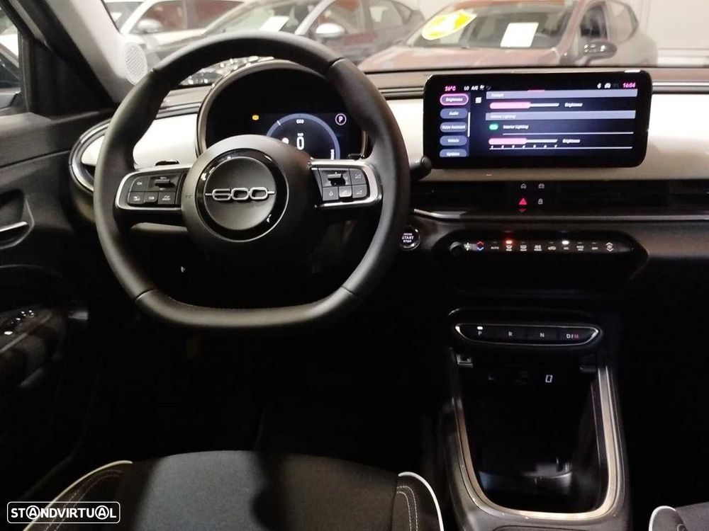 Fiat 600 1.2 Hybrid Icon - 23