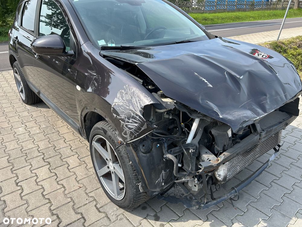 Nissan Qashqai 2010 photo 5