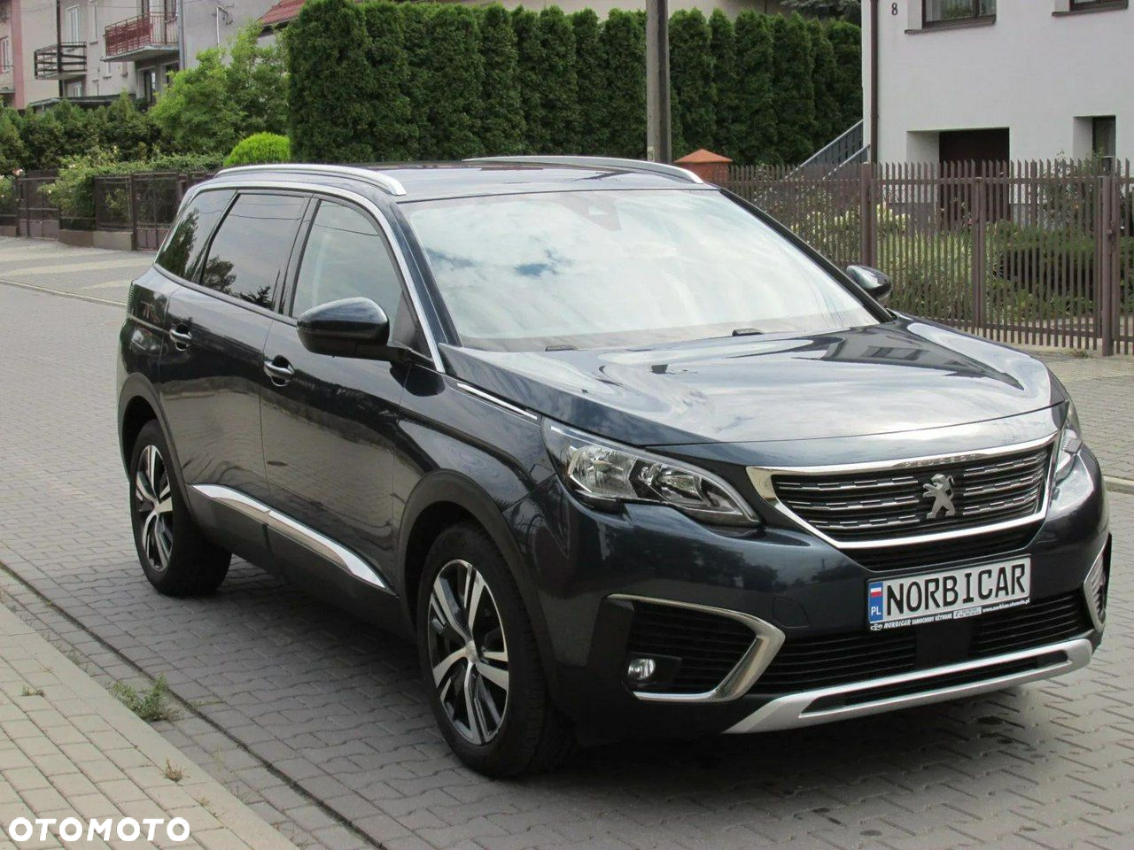 Peugeot 5008 1.5 BlueHDI Allure S&S - 26