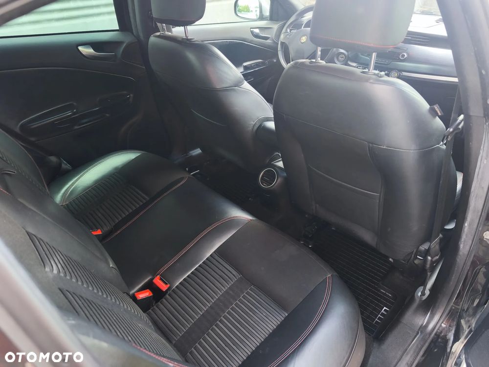 Alfa Romeo Giulietta 1.4 TB MultiAir Distinctive - 12