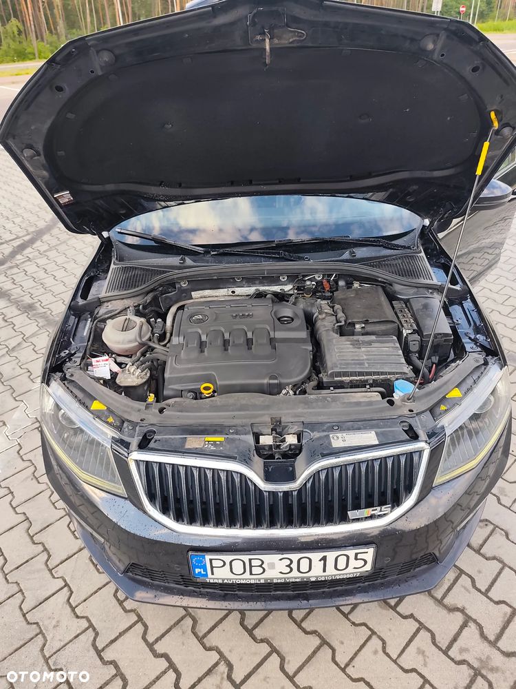 Skoda Octavia 2.0 TDI RS DSG - 9