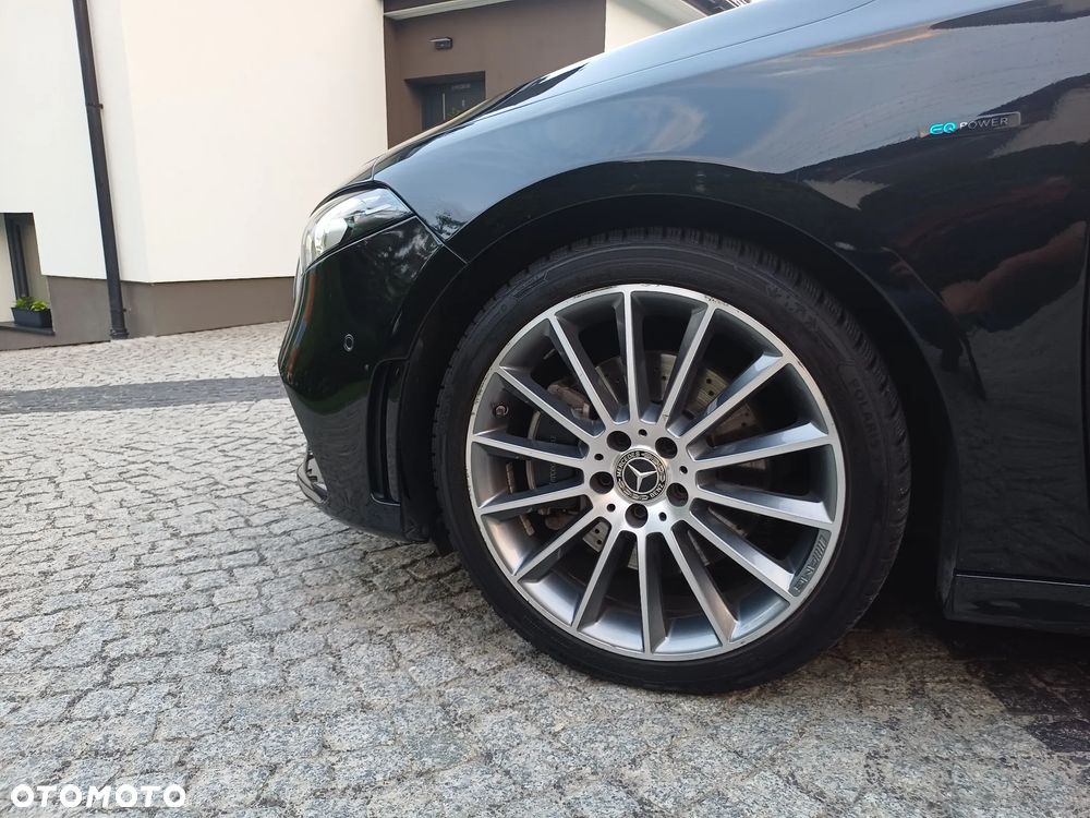 Mercedes-Benz Klasa A 250 E 8G-DCT - 32