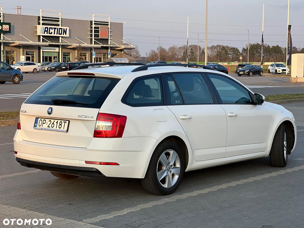 Skoda Octavia 1.4 TSI Ambition - 5