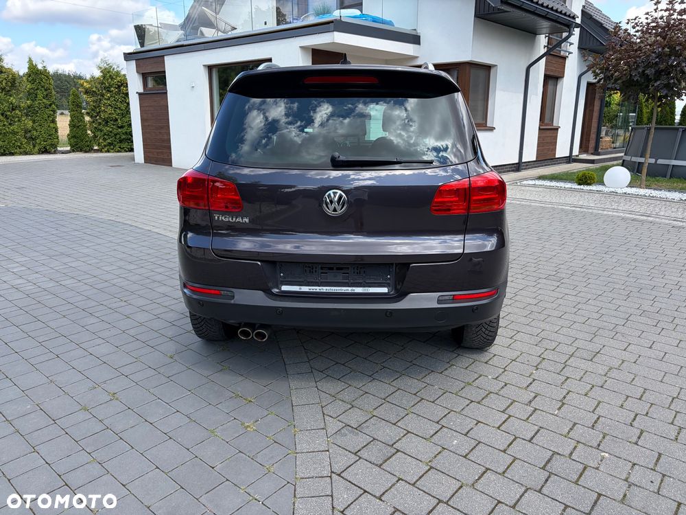 Volkswagen Tiguan 2.0 TDI SCR 4MOTION BlueMotion Technology DSG Lounge Track & Style - 10