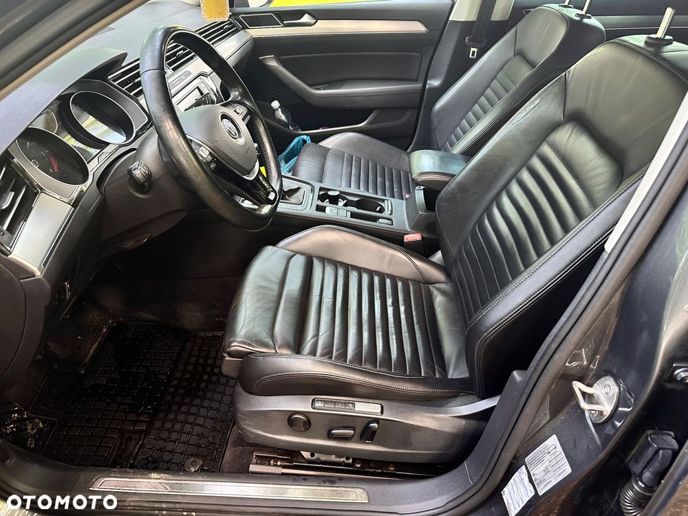 Volkswagen Passat Variant 2.0 TDI BMT 4Mot Highline - 31