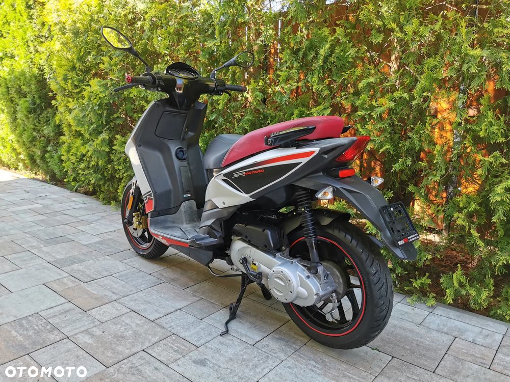 Aprilia SR - 6