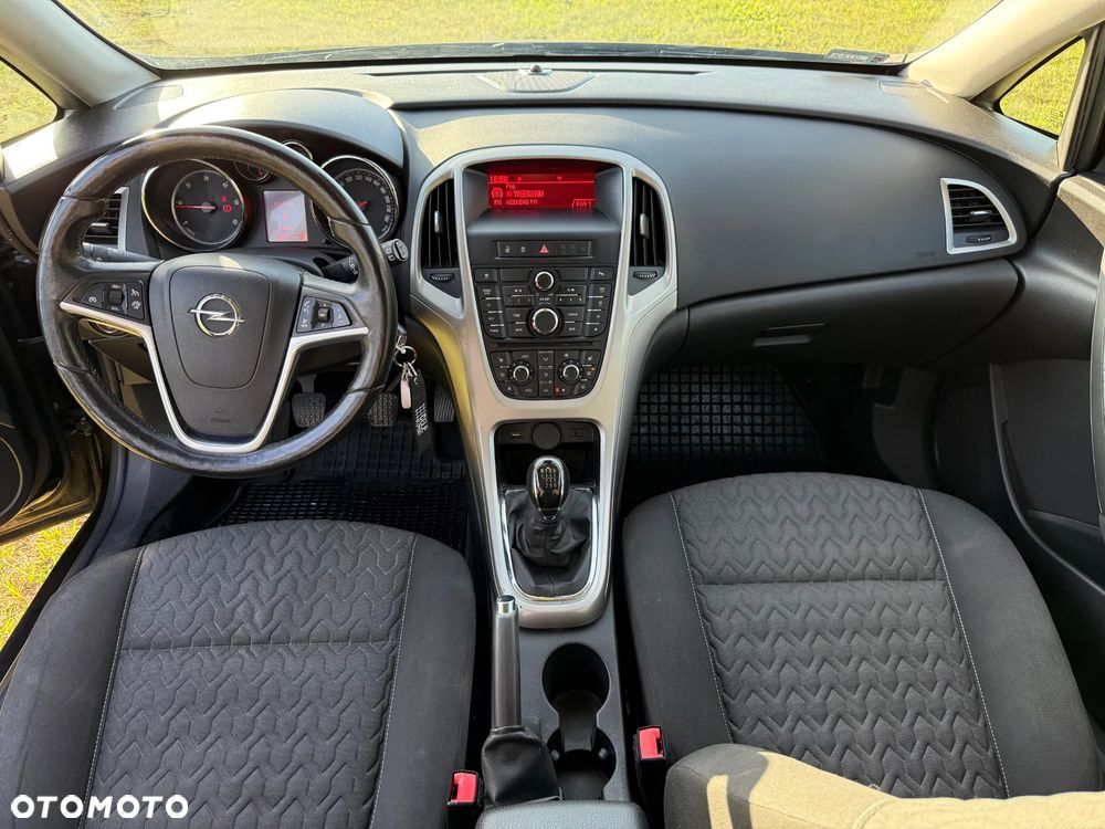 Opel Astra 1.7 CDTI - 12