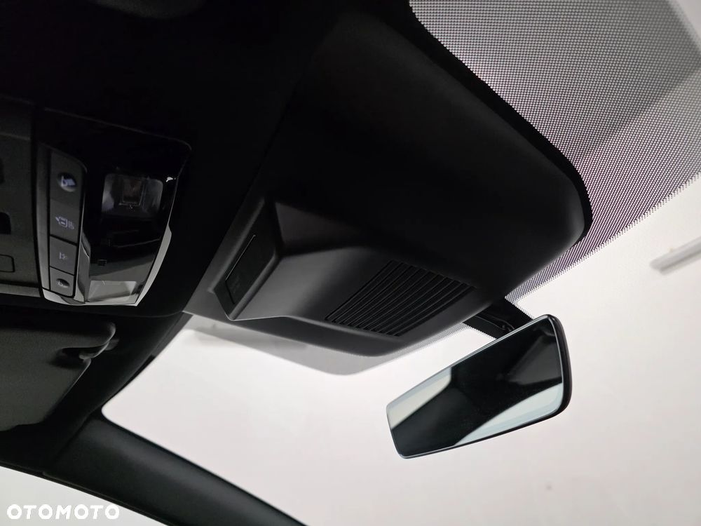 Nissan Qashqai 1.3 DIG-T MHEV Xtronic Tekna - 29