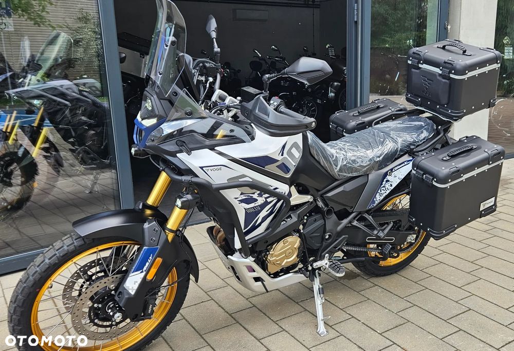 VOGE 800 Rally - 2
