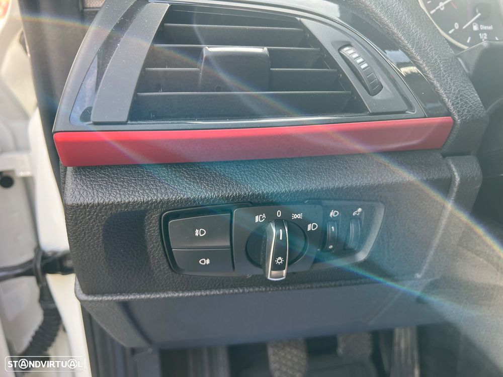 BMW 116 d EDynamics Line Sport - 29