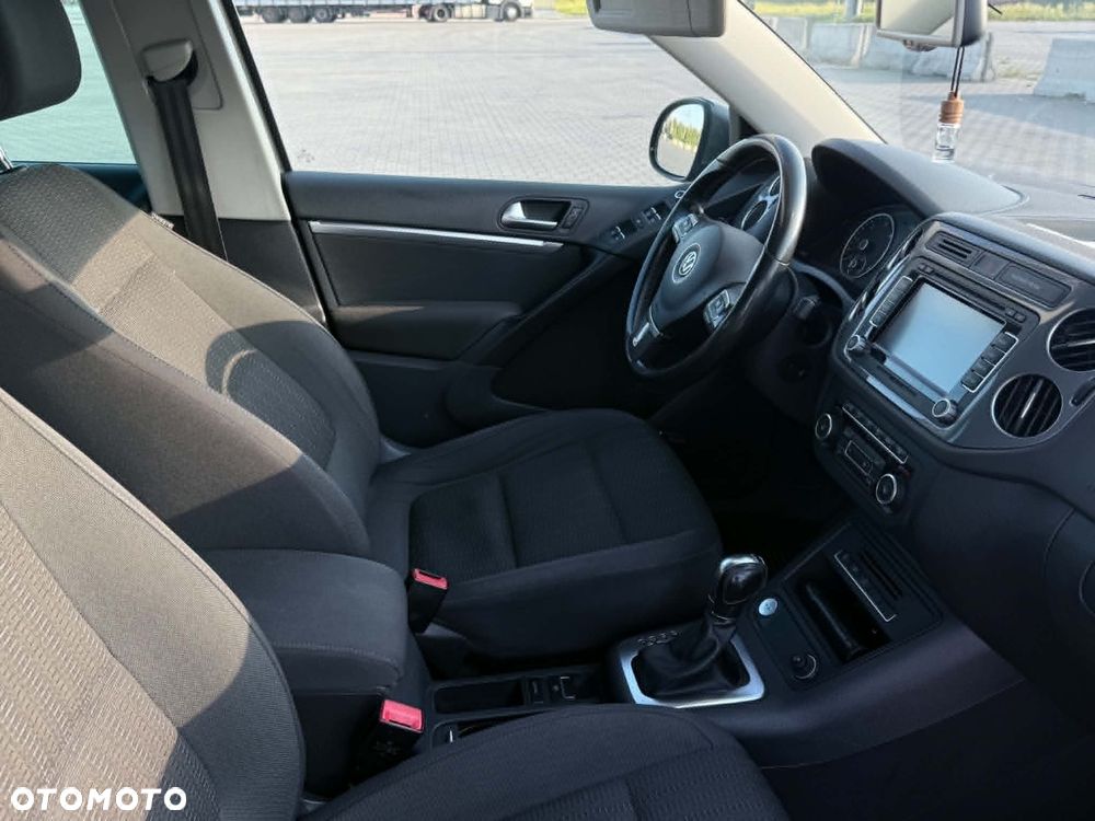 Volkswagen Tiguan - 5