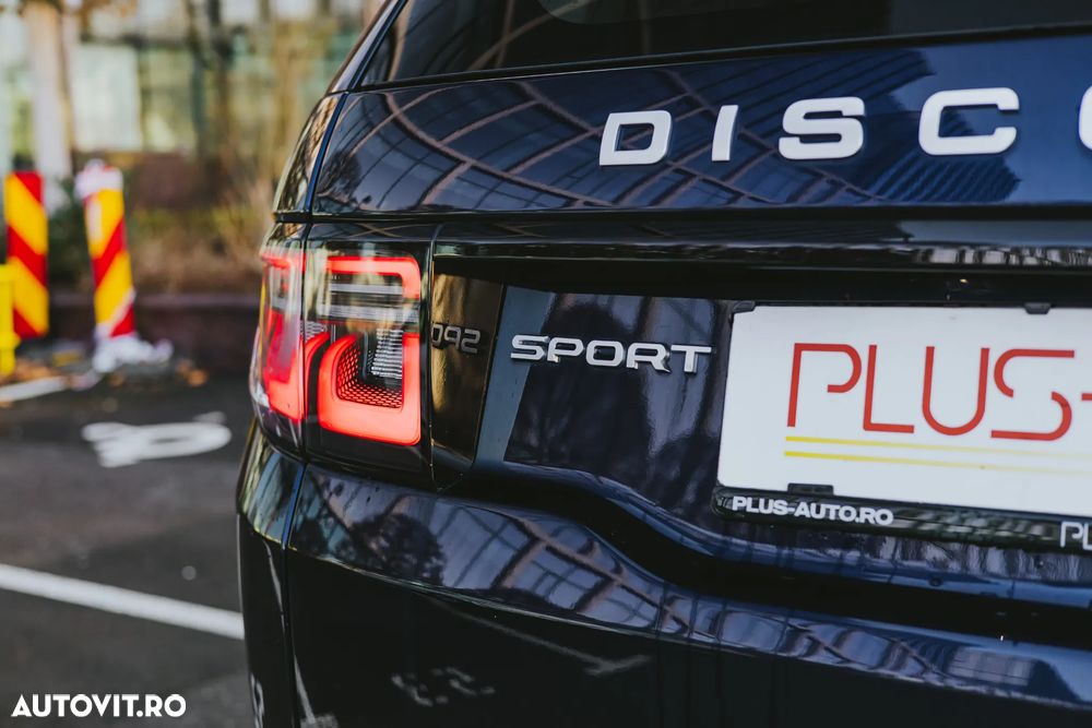 Land Rover Discovery Sport 2.0 D165 R-Dynamic MHEV SE - 11