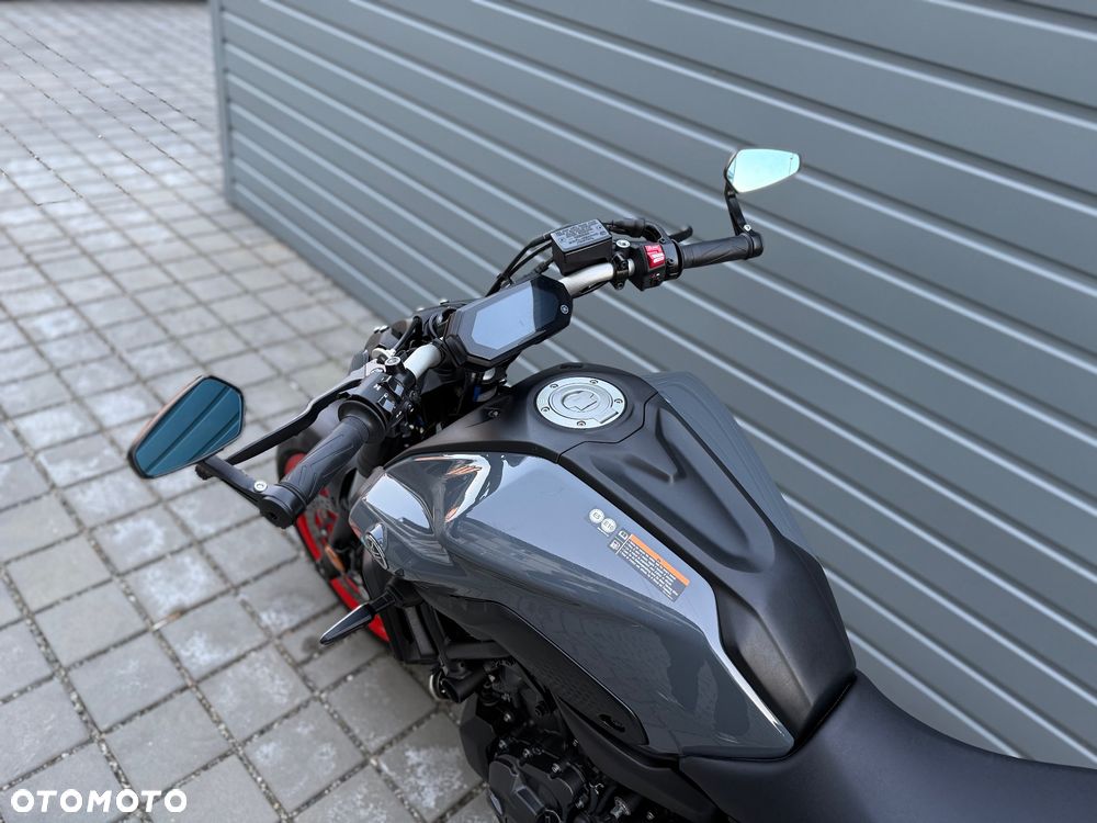 Yamaha MT - 14