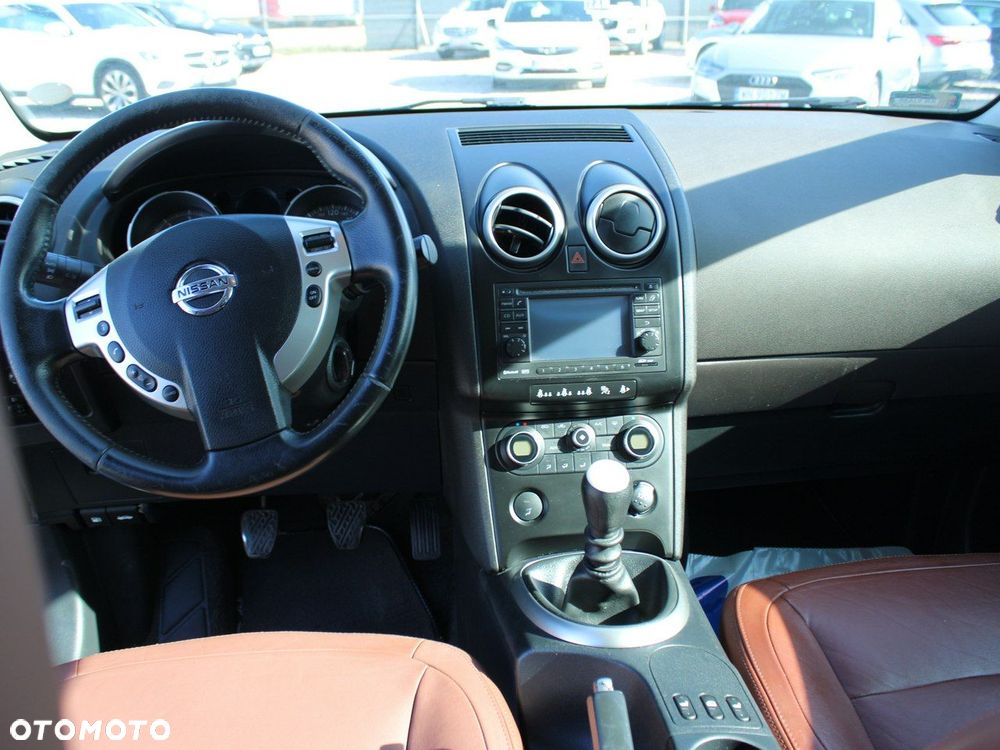 Nissan Qashqai 1.5 dCi Tekna - 24