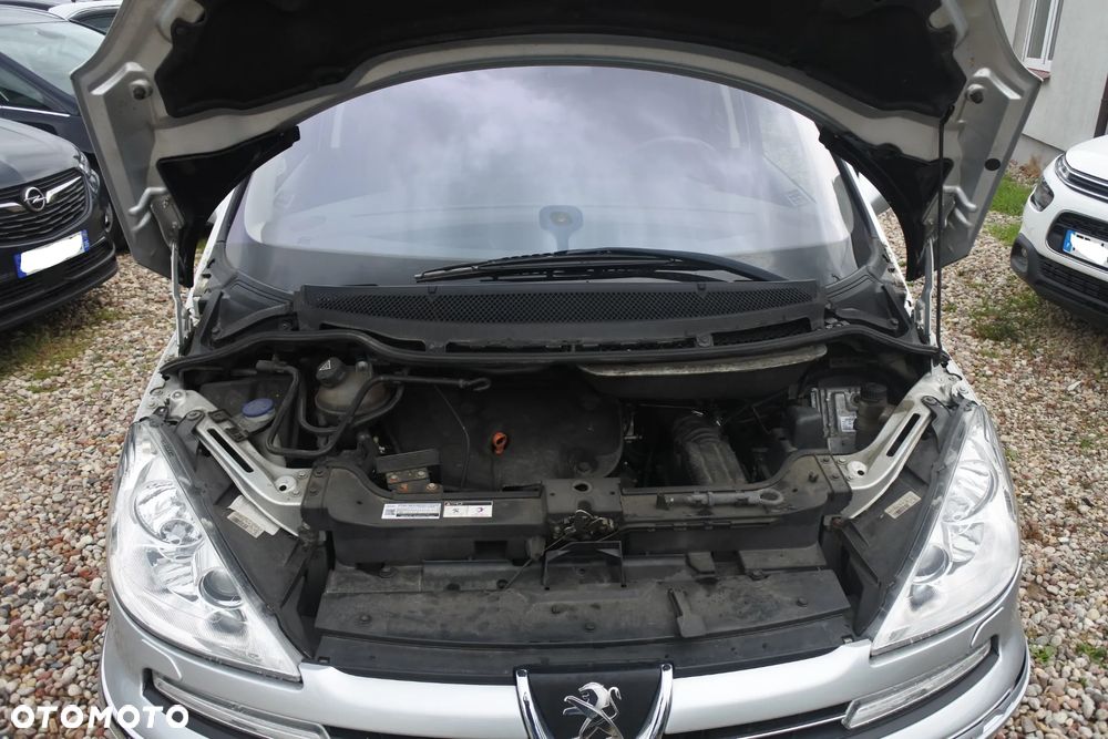 Peugeot 807 HDi 160 Style - 27