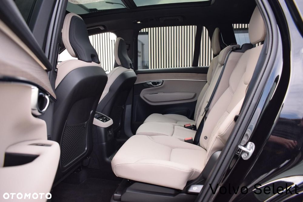 Volvo XC 90 - 27