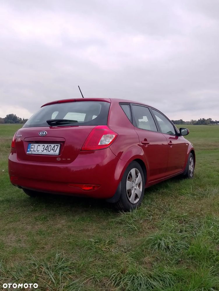 Kia Ceed Cee'd 1.4 Comfort - 3