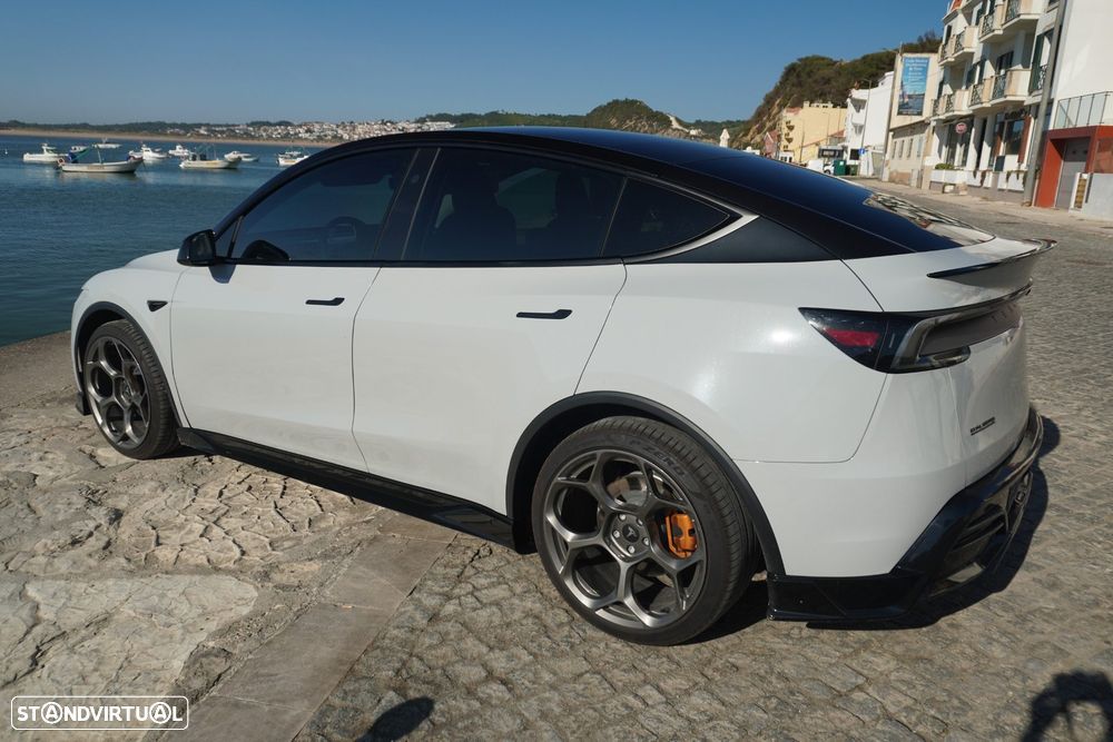 Tesla Model Y Long Range Tração Integral — fotografia 9