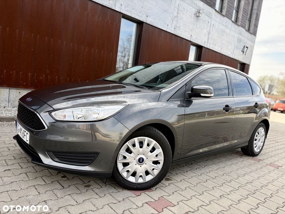 Ford Focus 1.0 EcoBoost 99g Trend - 14
