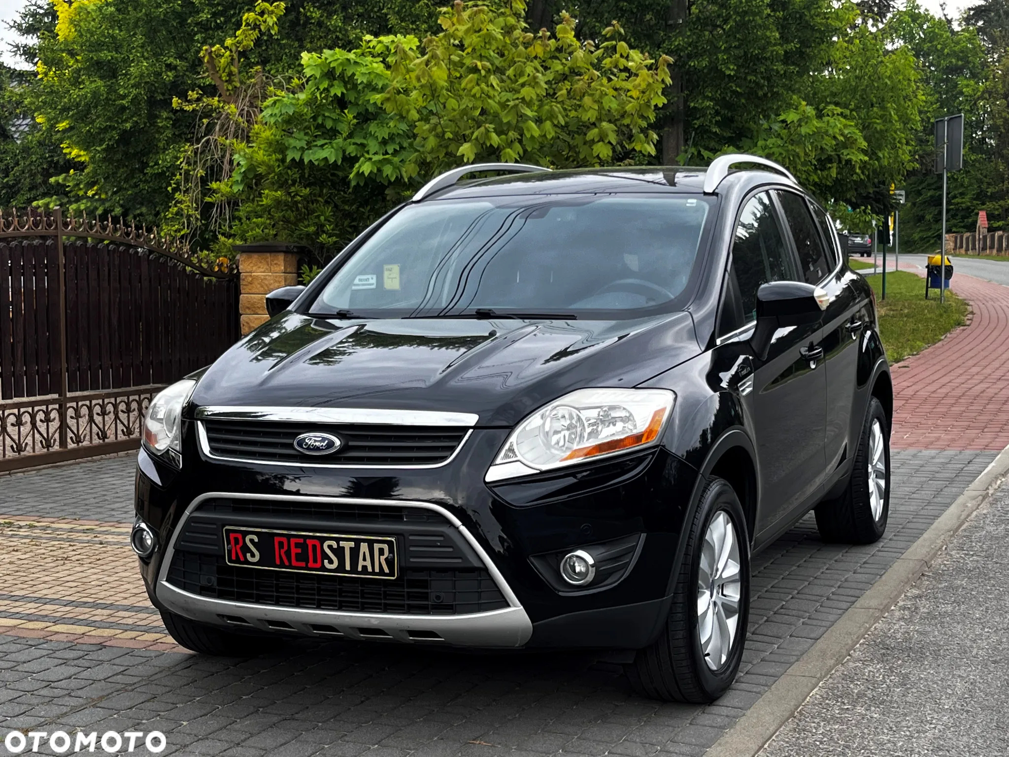 Ford Kuga 2.0 TDCi 2x4 Titanium - 16