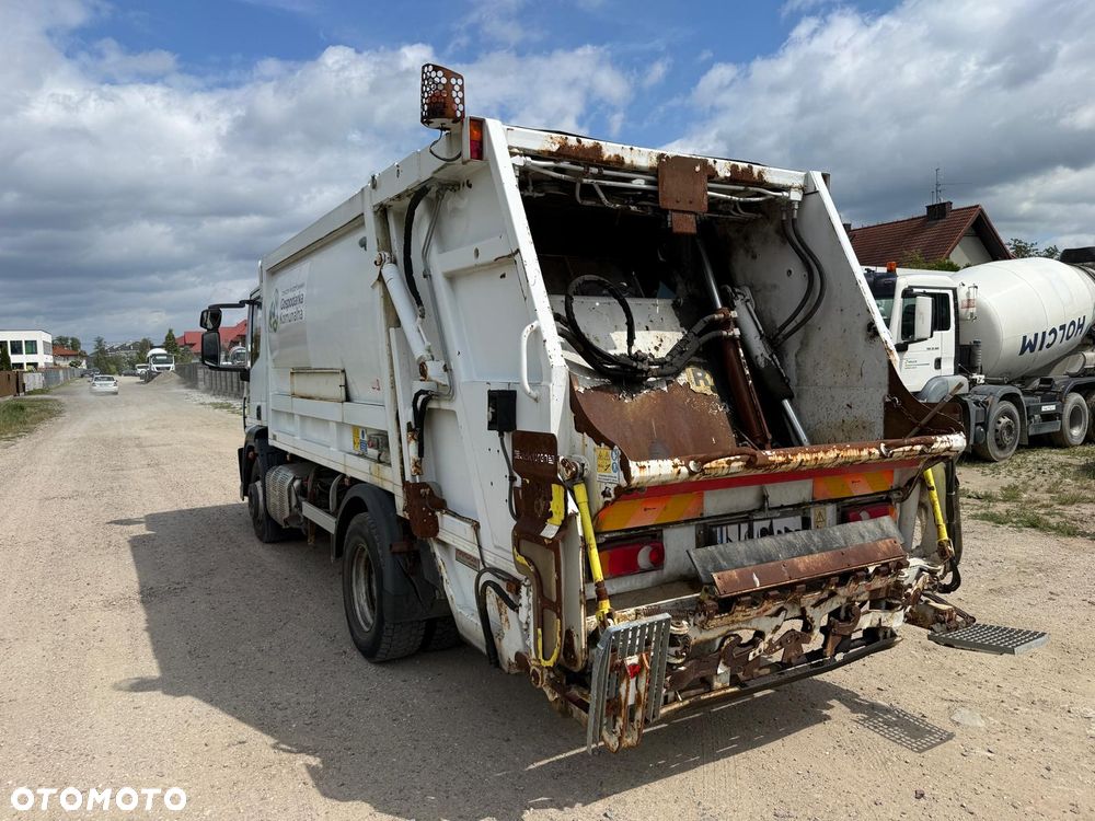 Iveco EuroCargo 140E22 - 16