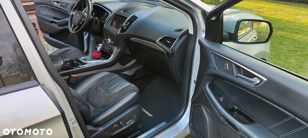 Ford Edge - 11