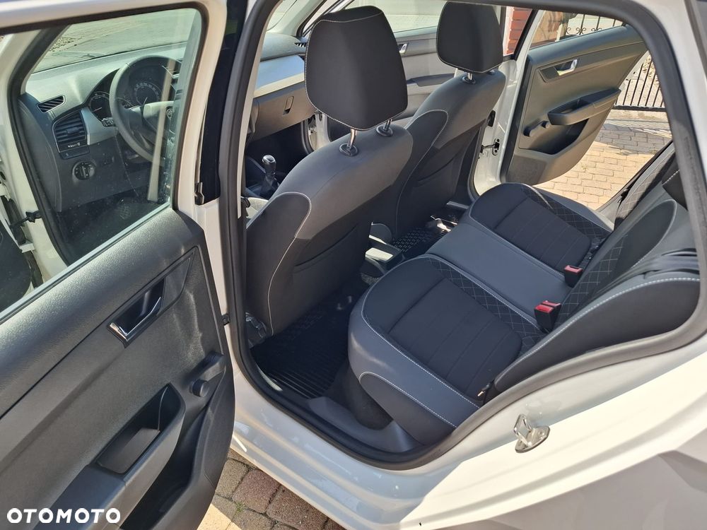 Skoda Fabia 1.0 TSI Ambition - 10