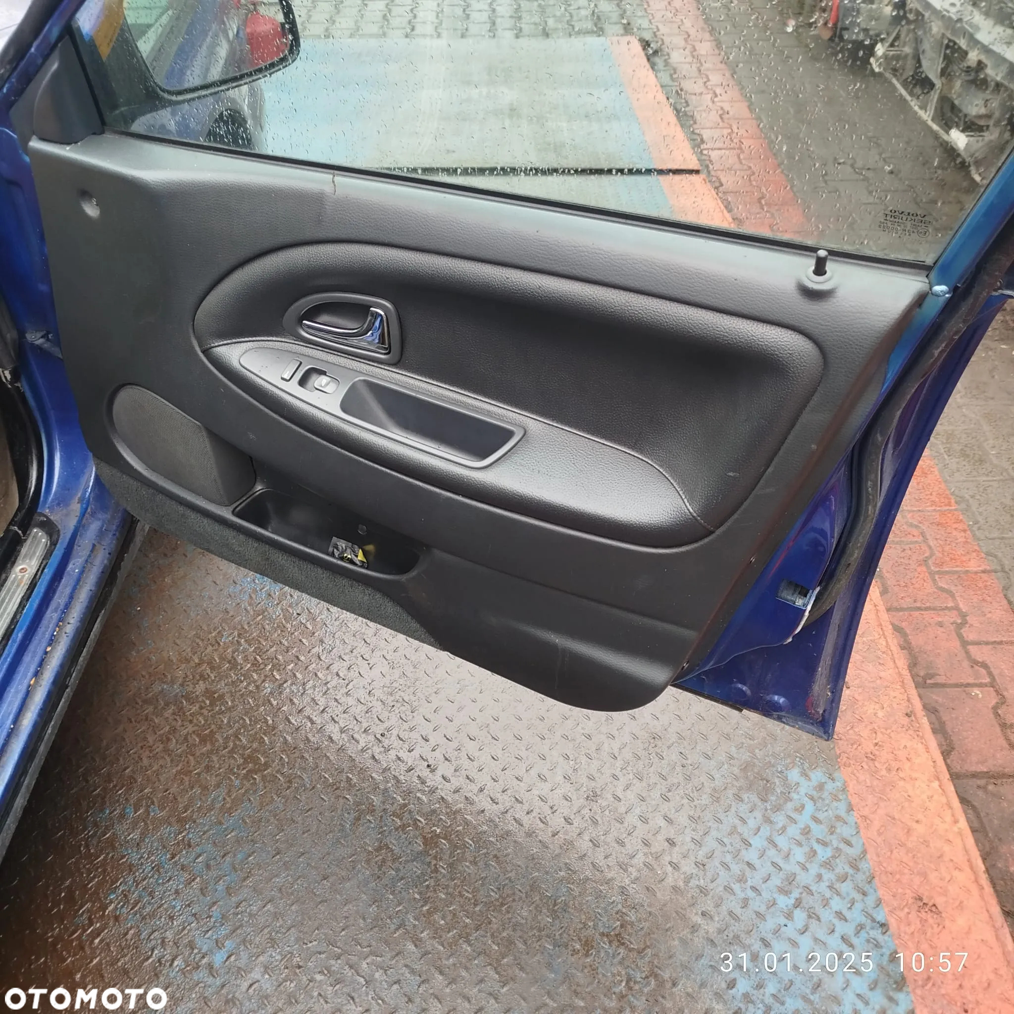 Volvo V40 na części . - 6