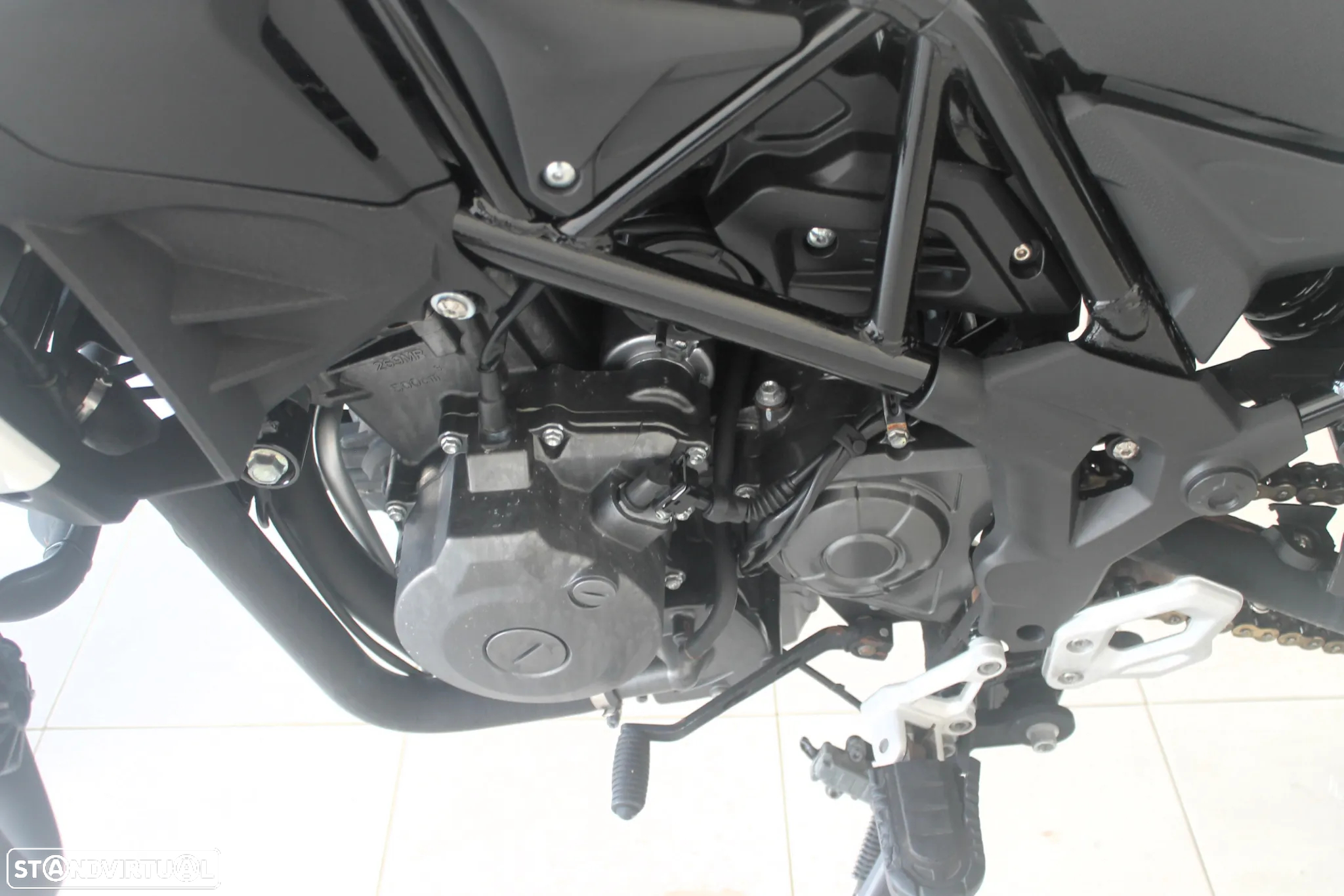 Benelli TRK 502 - 9