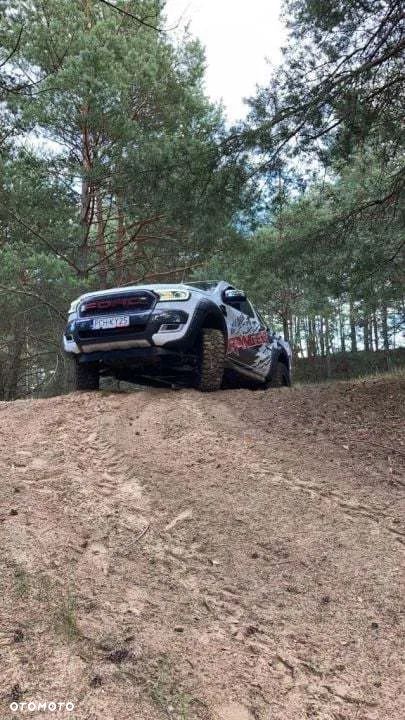 Ford Ranger 2.2 TDCi 4x4 DC Wildtrak EU6 - 17