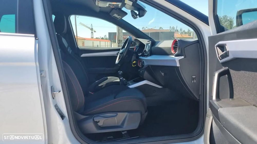SEAT Arona 1.0 TSI FR - 17