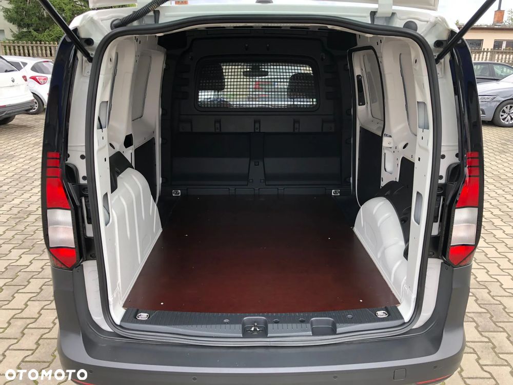 Volkswagen Caddy 2.0 TDI DSG - 19