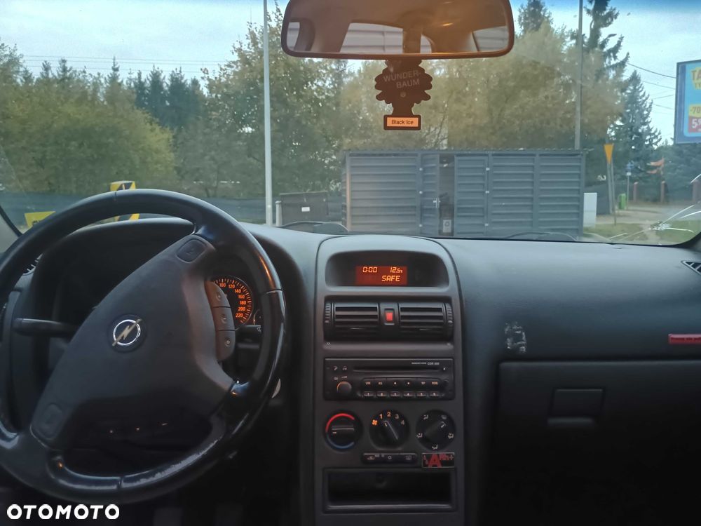 Opel Astra - 7