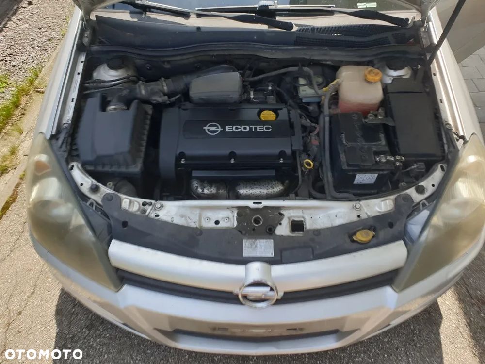 OPEL ASTRA 3 1,6 benzyna - 2005r- cały na części - 4
