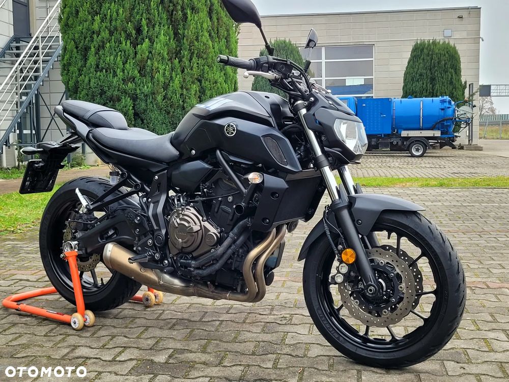 Yamaha MT - 11