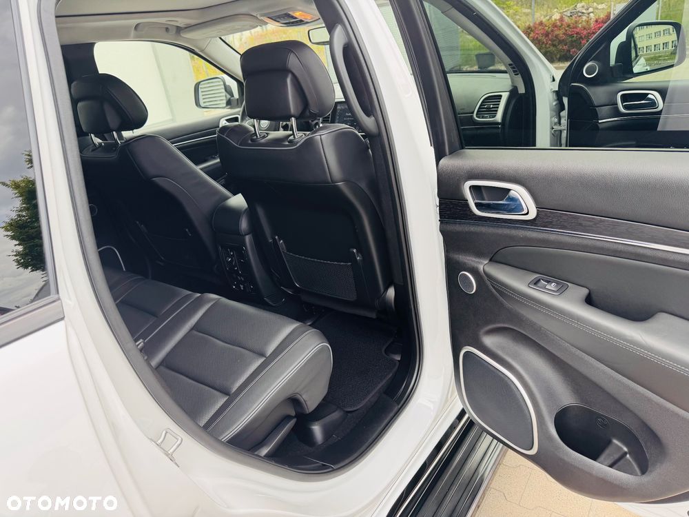 Jeep Grand Cherokee 3.6 V6 Summit - 24