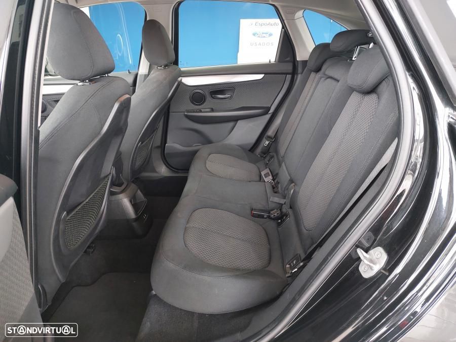 BMW 216 Active Tourer d Advantage Auto - 10