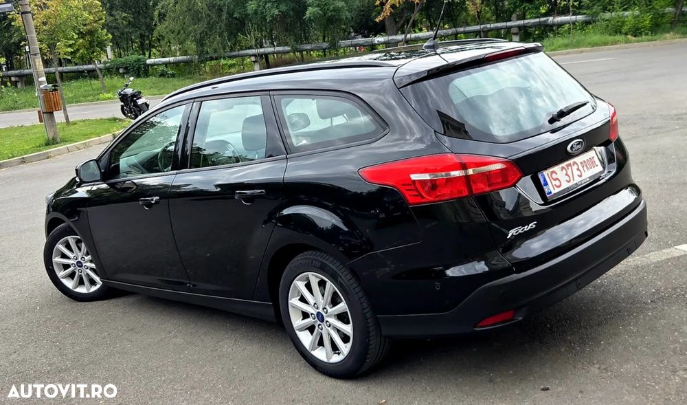 Ford Focus - 4
