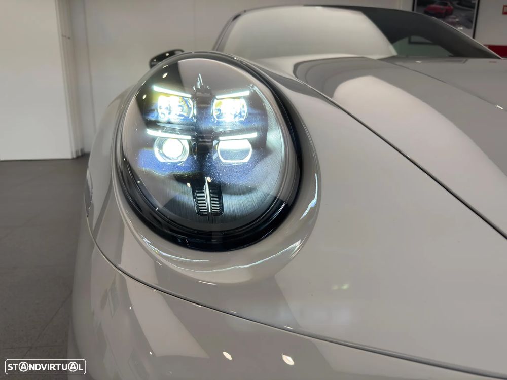 Porsche 911 (992) Carrera 4 GTS - 12